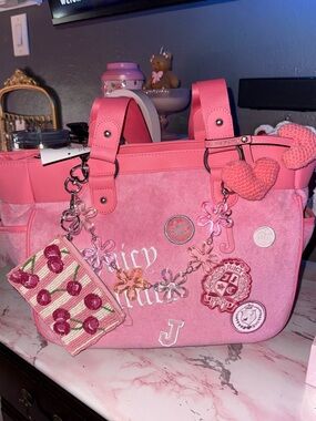 Juicy Couture Juicy Girls Rule Tote in Cherry Blossom